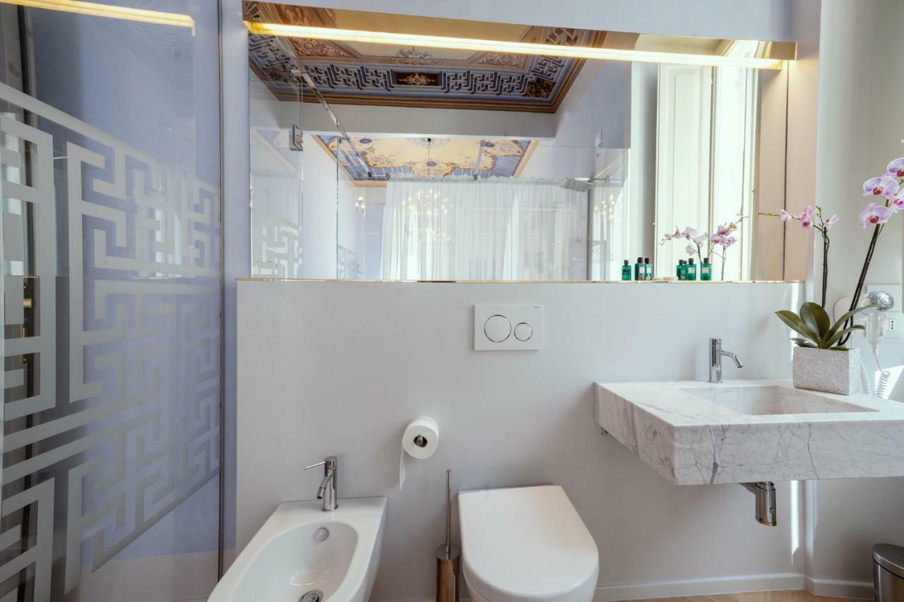 Palazzo Dei Grifoni - Luxury Suites - سان بنيديتّو ديل ترونتو المظهر الخارجي الصورة